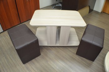 Журнальный стол с пуфиками (миссия) в Карасуке - mebel154.com